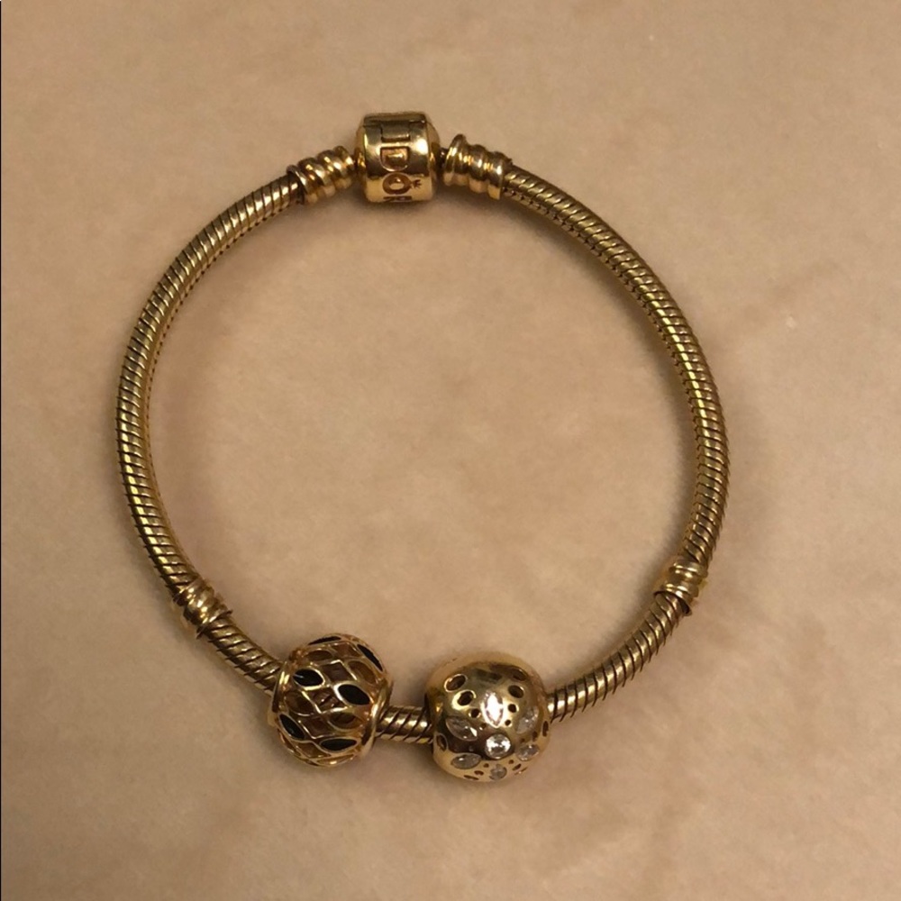 Pandora Bracelet 18KARAT yellow gold